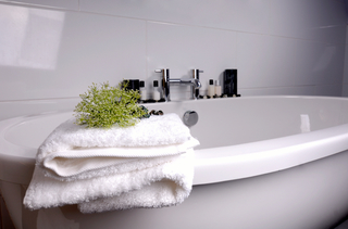 bath.green_.jpg